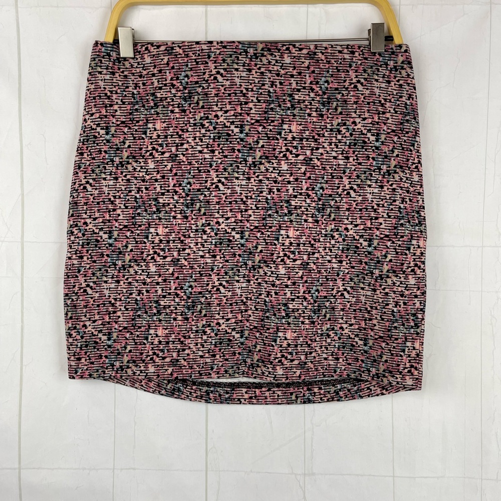 BCBGENERATION Pink Tube Mini Skirt Size M NWOT